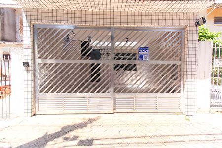 Casa à venda com 126m², 2 quartos e 2 vagasFachada