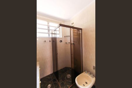 Casa à venda com 126m², 2 quartos e 2 vagasBanheiro