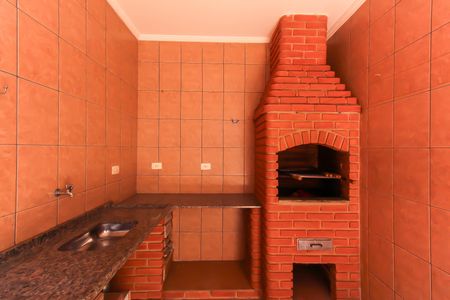 Casa à venda com 126m², 2 quartos e 2 vagasChurrasqueira