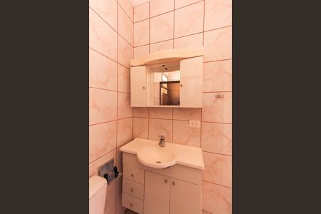 Casa à venda com 126m², 2 quartos e 2 vagasBanheiro de serviço