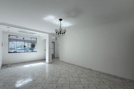 Sala de casa à venda com 2 quartos, 126m² em Vila Claudia, São Paulo