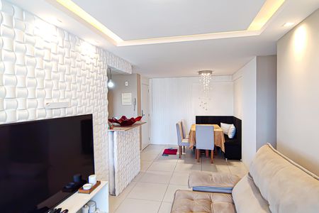 Apartamento à venda com 82m², 3 quartos e 1 vagasala