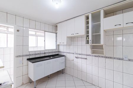 Apartamento para alugar com 57m², 2 quartos e 1 vaga Apartamento para alugar com 57m², 2 quartos e 1 vagaCozinha e área de serviço