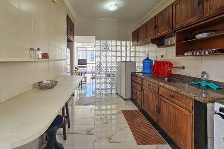 Apartamento para alugar com 146m², 4 quartos e 1 vagaCozinha