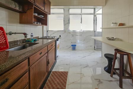 Apartamento para alugar com 146m², 4 quartos e 1 vagaCozinha