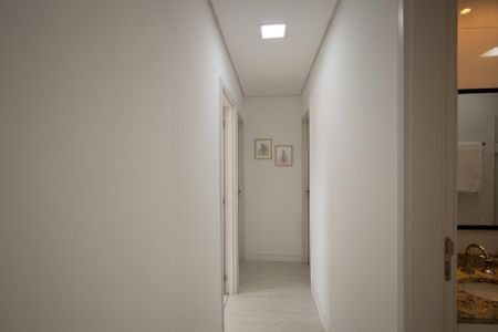 Apartamento à venda com 68m², 3 quartos e 2 vagasCorredor