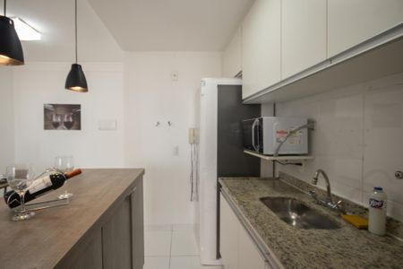 Apartamento à venda com 68m², 3 quartos e 2 vagasCozinha