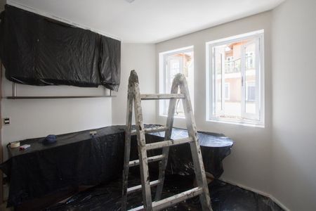 Casa de condomínio à venda com 360m², 4 quartos e 4 vagas Casa de condomínio à venda com 360m², 4 quartos e 4 vagasSuíte 3