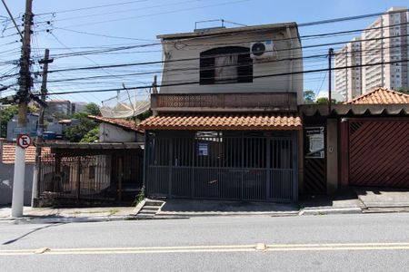 Casa para alugar com 100m², 2 quartos e sem vagaFachada