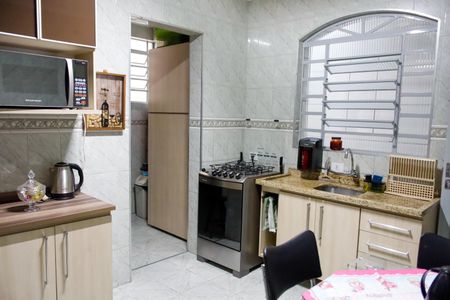 Casa à venda com 274m², 5 quartos e 2 vagasCozinha