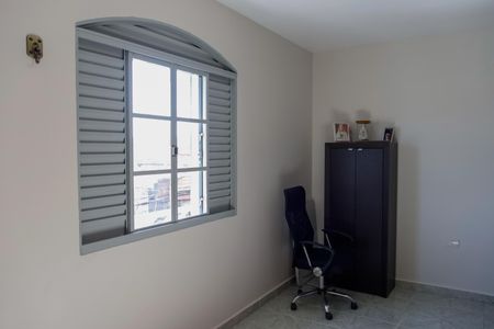 Casa à venda com 274m², 5 quartos e 2 vagasQuarto 1