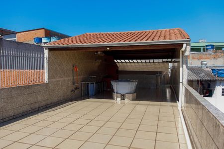 Casa à venda com 274m², 5 quartos e 2 vagasSacada