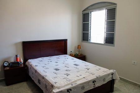 Casa à venda com 274m², 5 quartos e 2 vagasQuarto 3