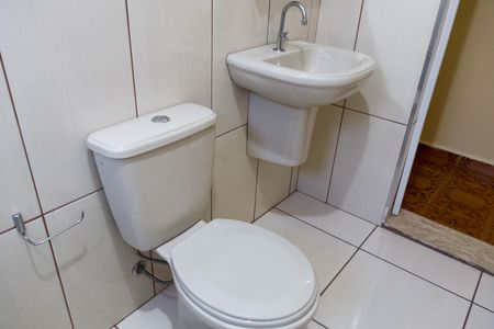 Casa à venda com 274m², 5 quartos e 2 vagasBanheiro