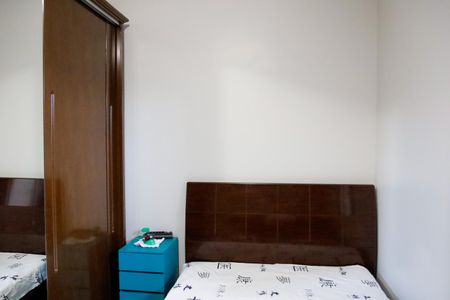 Casa à venda com 274m², 5 quartos e 2 vagasQuarto 2