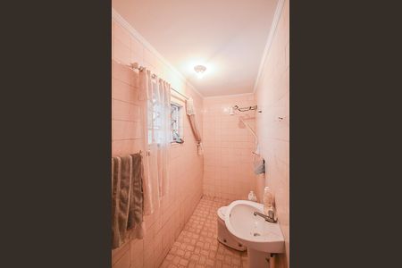 Casa à venda com 195m², 3 quartos e 5 vagasBanheiro de serviço