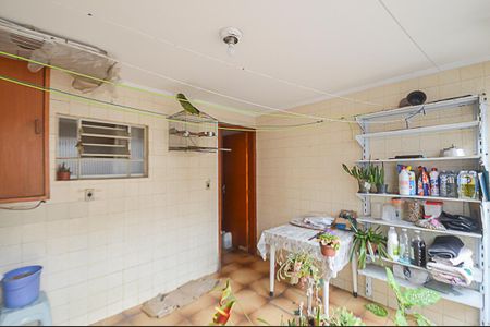 Casa à venda com 195m², 3 quartos e 5 vagasÁrea de Serviço