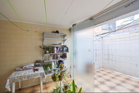 Casa à venda com 195m², 3 quartos e 5 vagasÁrea de Serviço