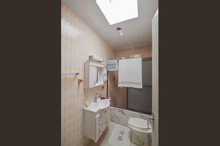 Casa à venda com 195m², 3 quartos e 5 vagasBanheiro