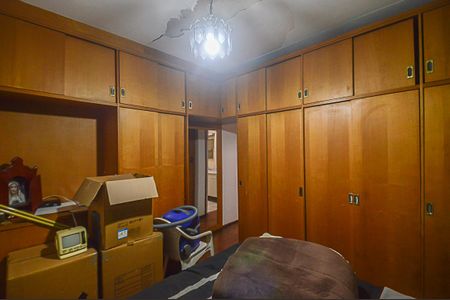 Casa à venda com 195m², 3 quartos e 5 vagasQuarto Suíte