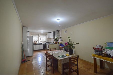 Casa à venda com 195m², 3 quartos e 5 vagasCozinha
