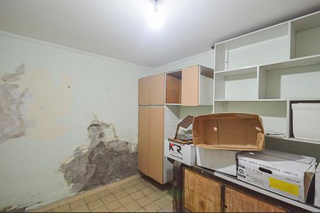 Casa à venda com 195m², 3 quartos e 5 vagasQuarto de Serviço