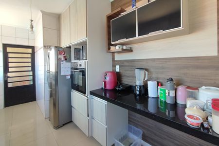 Casa para alugar com 300m², 4 quartos e 3 vagasCozinha