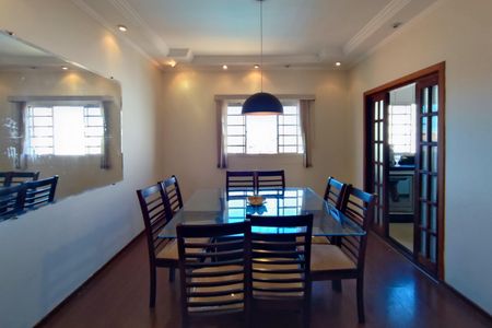 Casa para alugar com 300m², 4 quartos e 3 vagasSala de Jantar