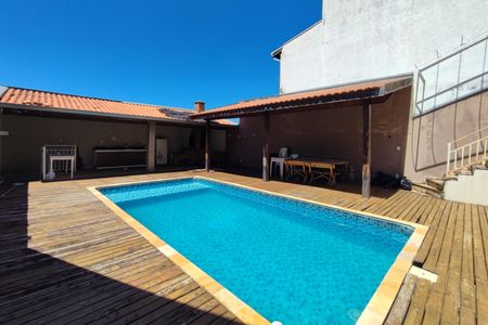 Casa para alugar com 300m², 4 quartos e 3 vagasPiscina
