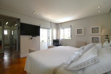 Apartamento à venda com 280m², 3 quartos e 4 vagasQuarto 3 - Suíte