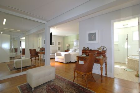 Apartamento à venda com 280m², 3 quartos e 4 vagasQuarto 3 - Suíte