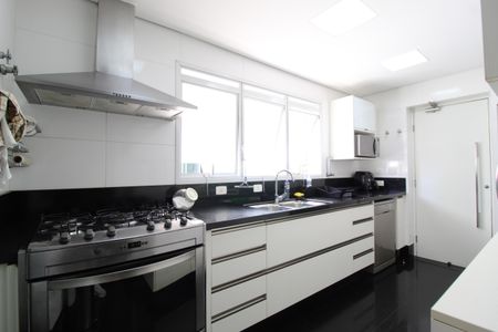 Apartamento à venda com 280m², 3 quartos e 4 vagasCozinha