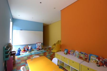 Apartamento à venda com 280m², 3 quartos e 4 vagasÁrea Comum - Brinquedoteca