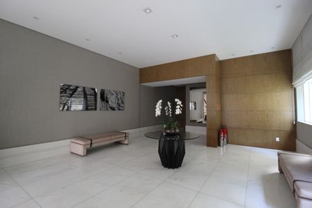 Apartamento à venda com 280m², 3 quartos e 4 vagasHall Social