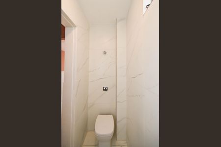 Apartamento para alugar com 149m², 3 quartos e 2 vagas Apartamento para alugar com 149m², 3 quartos e 2 vagasBanheiro serviço