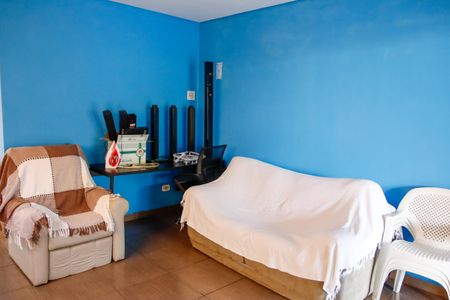 Casa à venda com 207m², 4 quartos e 2 vagas Casa à venda com 207m², 4 quartos e 2 vagasSala 2