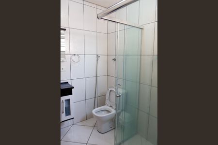 Casa à venda com 207m², 4 quartos e 2 vagas Casa à venda com 207m², 4 quartos e 2 vagasBanheiro 2