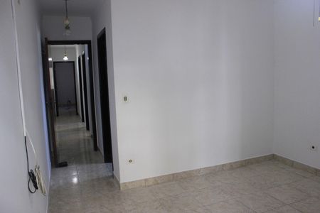 Casa à venda com 225m², 3 quartos e 4 vagasSuíte