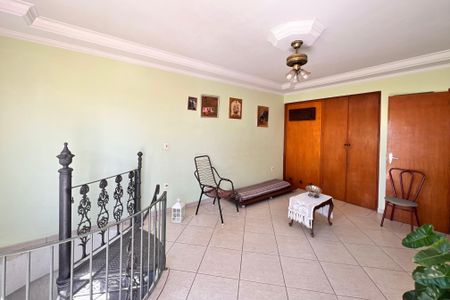 Apartamento à venda com 205m², 3 quartos e 2 vagas Apartamento à venda com 205m², 3 quartos e 2 vagasCopa