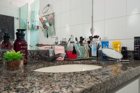 Casa à venda com 145m², 3 quartos e 3 vagas Casa à venda com 145m², 3 quartos e 3 vagasBanheiro da Suíte