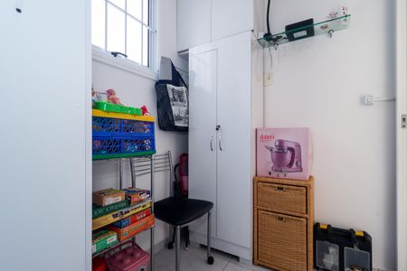 Casa à venda com 145m², 3 quartos e 3 vagas Casa à venda com 145m², 3 quartos e 3 vagasÁrea de Serviço