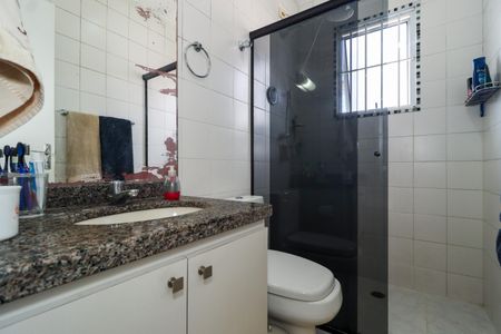 Casa à venda com 145m², 3 quartos e 3 vagas Casa à venda com 145m², 3 quartos e 3 vagasBanheiro