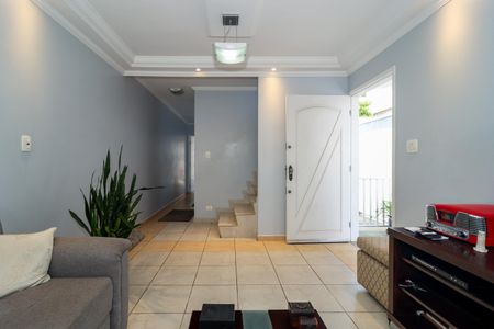 Casa à venda com 145m², 3 quartos e 3 vagas Casa à venda com 145m², 3 quartos e 3 vagasSala