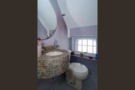 Casa à venda com 145m², 3 quartos e 3 vagas Casa à venda com 145m², 3 quartos e 3 vagasLavabo