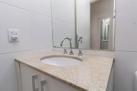 Apartamento à venda com 64m², 2 quartos e 2 vagasBanheiro 2