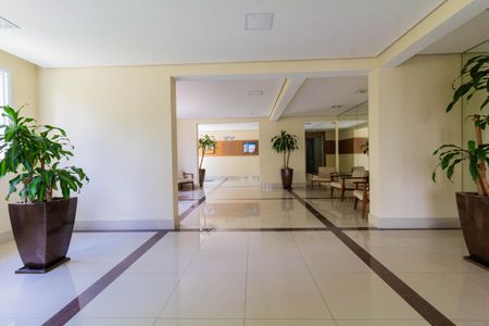 Apartamento à venda com 64m², 2 quartos e 2 vagasHall de entrada