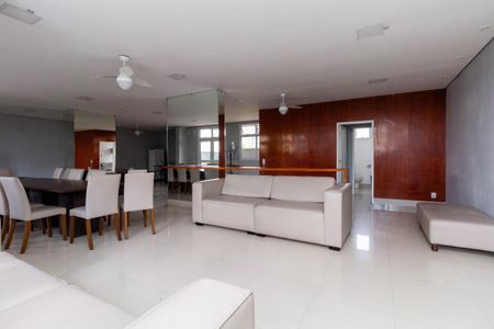 Apartamento à venda com 64m², 2 quartos e 2 vagasÁrea comum - Salão de festas