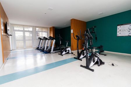 Apartamento à venda com 64m², 2 quartos e 2 vagasÁrea comum - Academia