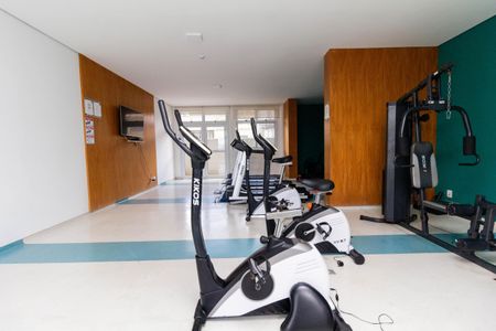 Apartamento à venda com 64m², 2 quartos e 2 vagasÁrea comum - Academia