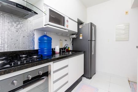Apartamento à venda com 64m², 2 quartos e 2 vagasCozinha